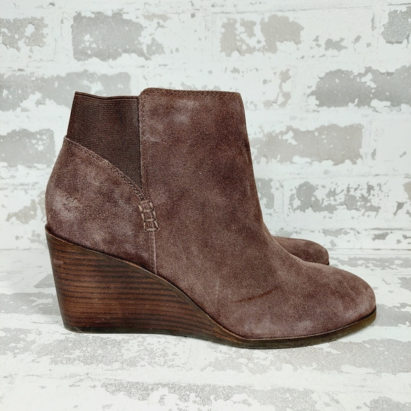 New Lucky Brand Zorlina Brown Suede Leather Wedge Booties V124 - Picture 4 of 12